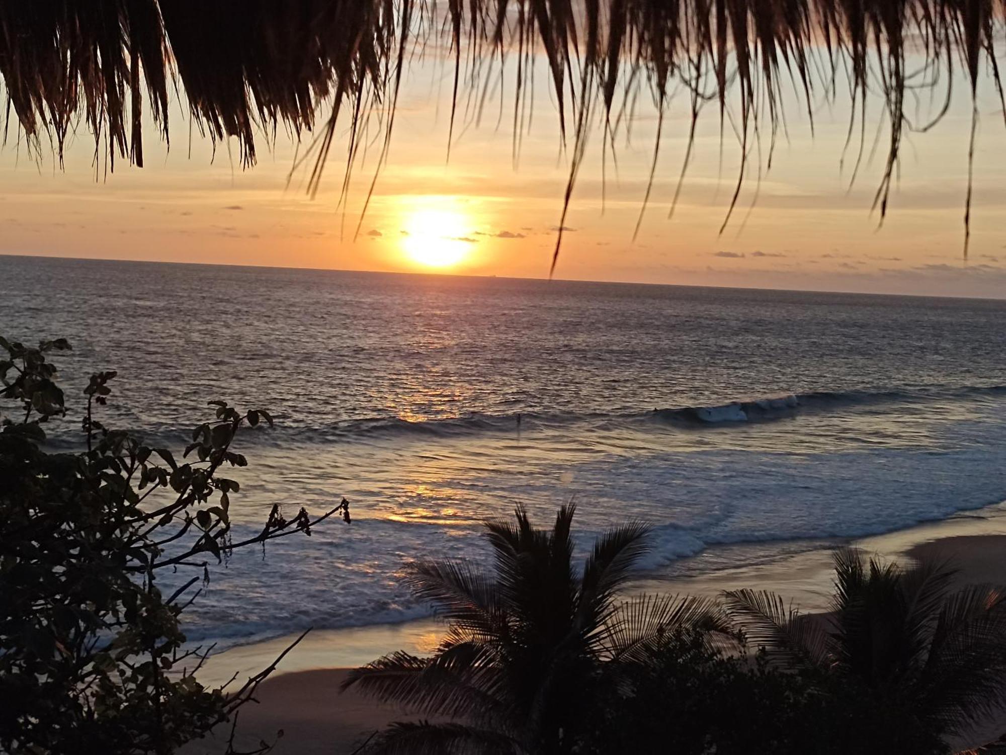 מלון מזונטה Punta Sur, Frente Al Mar Y El Atardecer מראה חיצוני תמונה