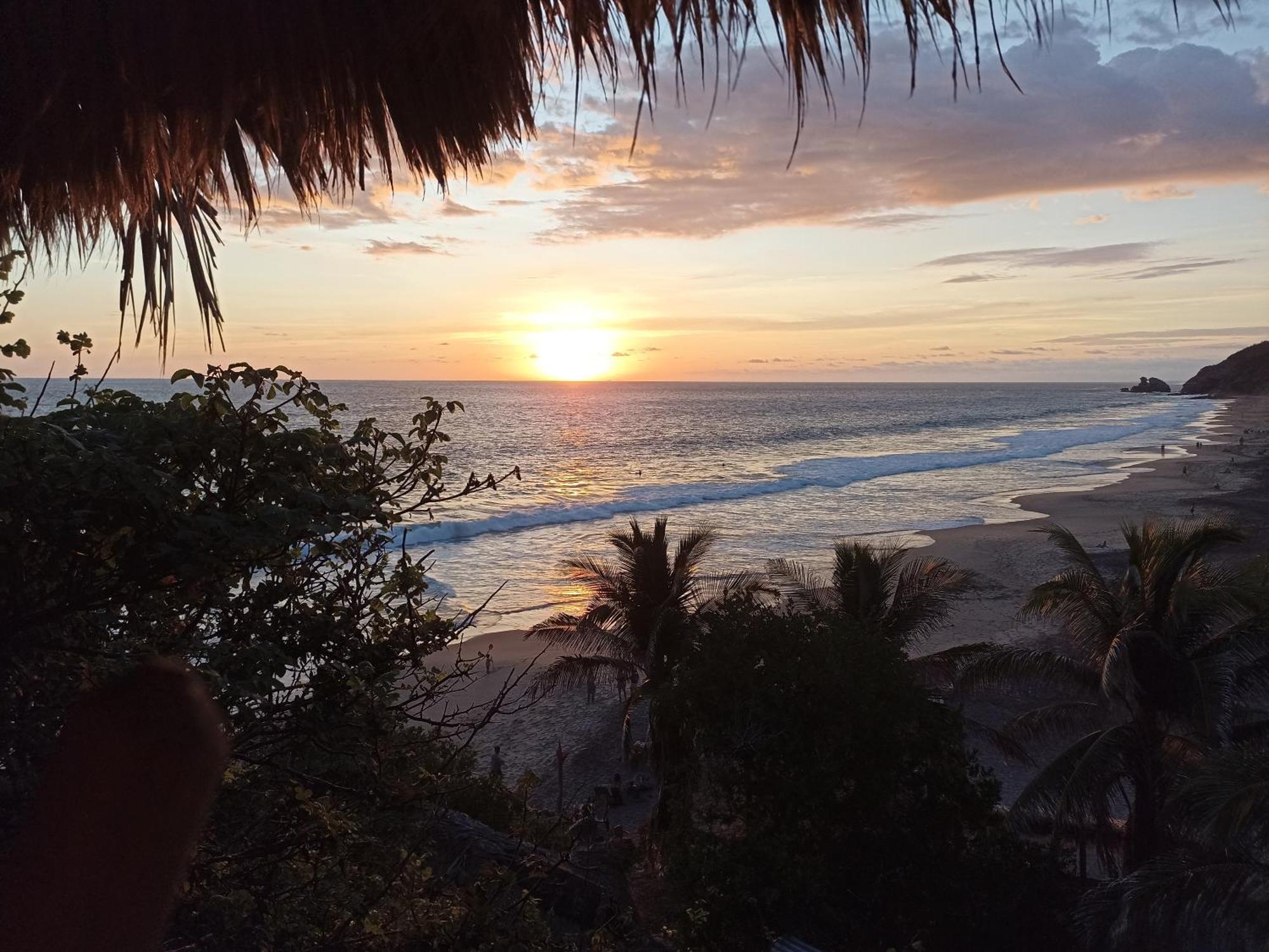 מלון מזונטה Punta Sur, Frente Al Mar Y El Atardecer מראה חיצוני תמונה