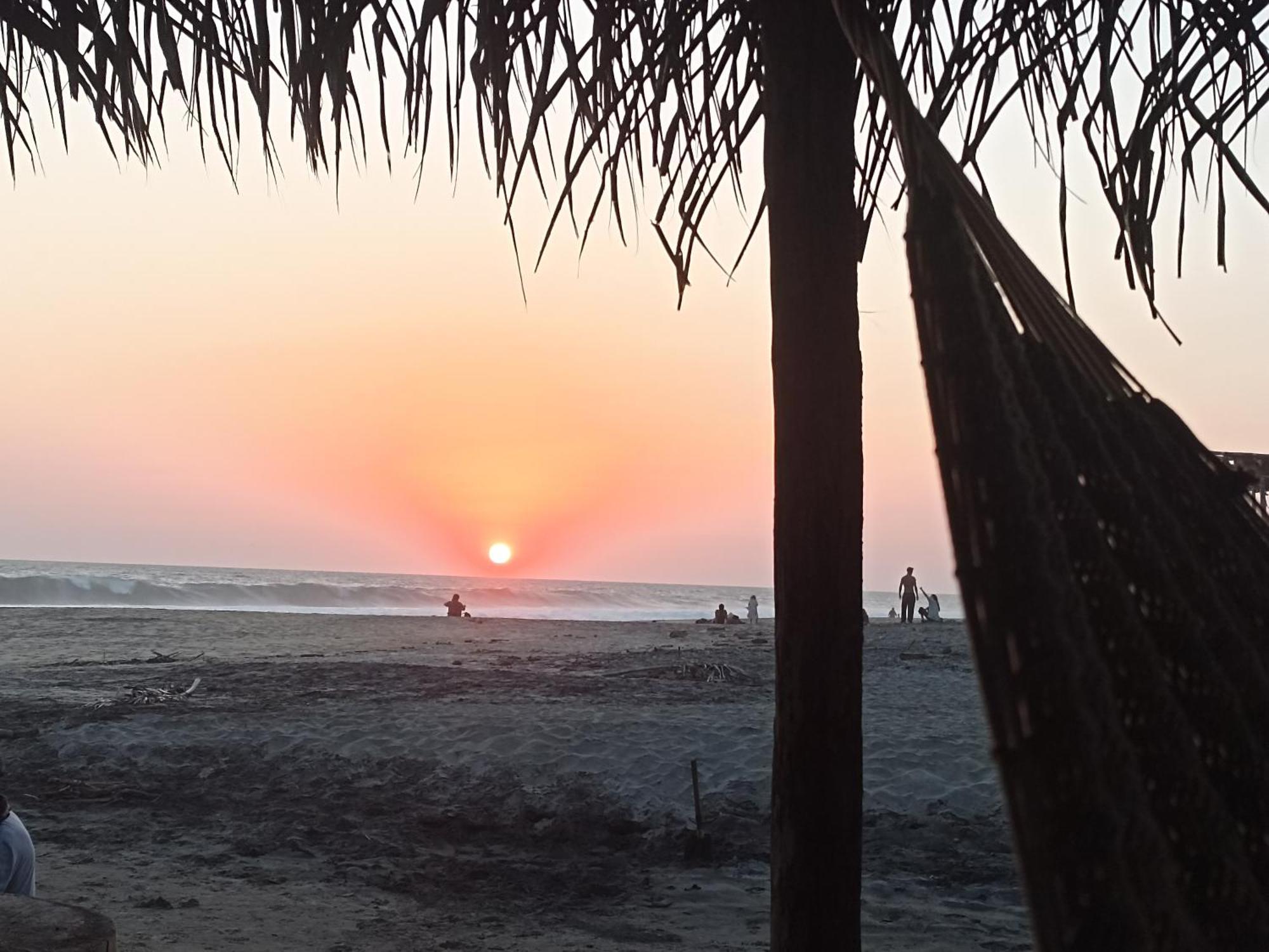 מלון מזונטה Punta Sur, Frente Al Mar Y El Atardecer מראה חיצוני תמונה